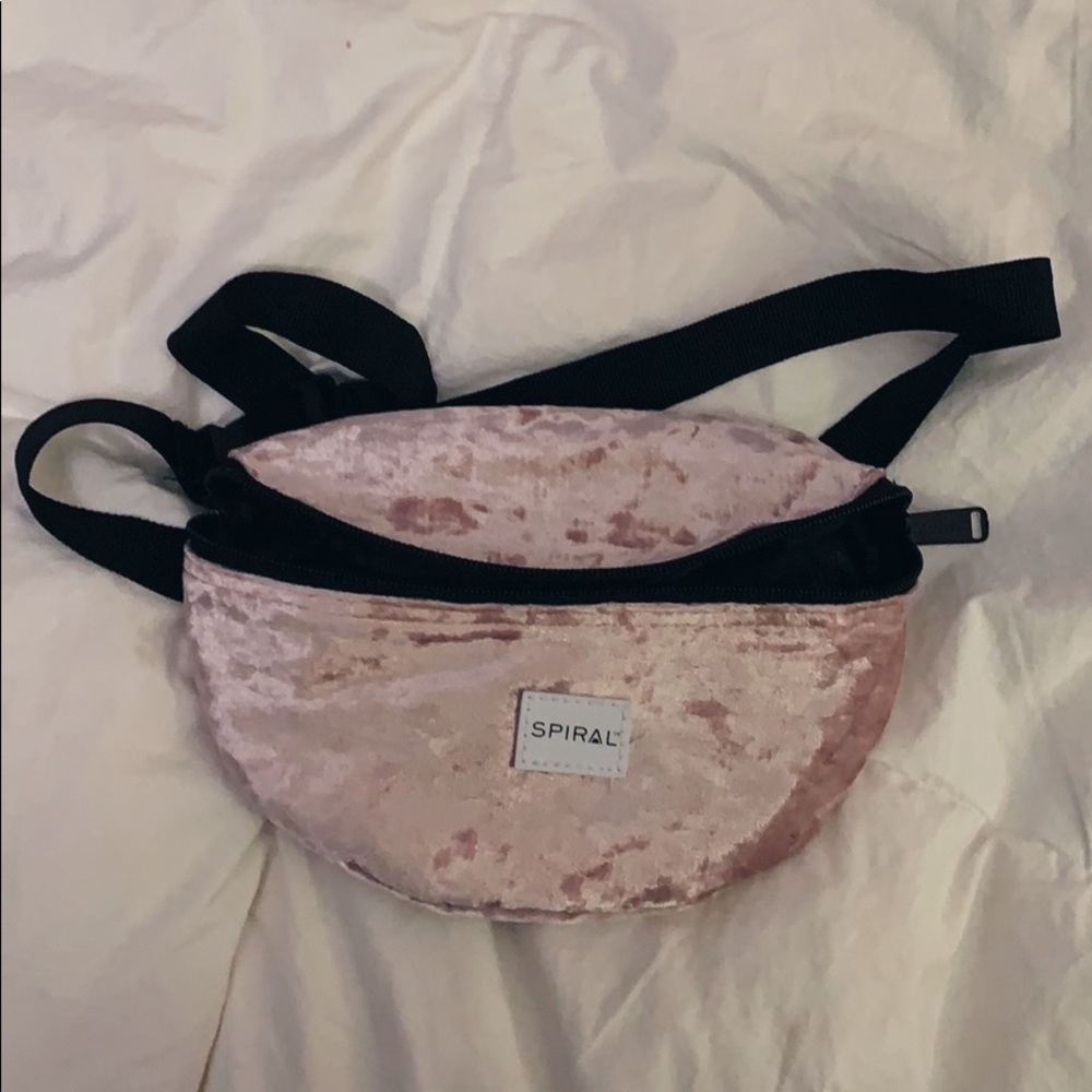 Light Pink Velvet Small Fanny Pack